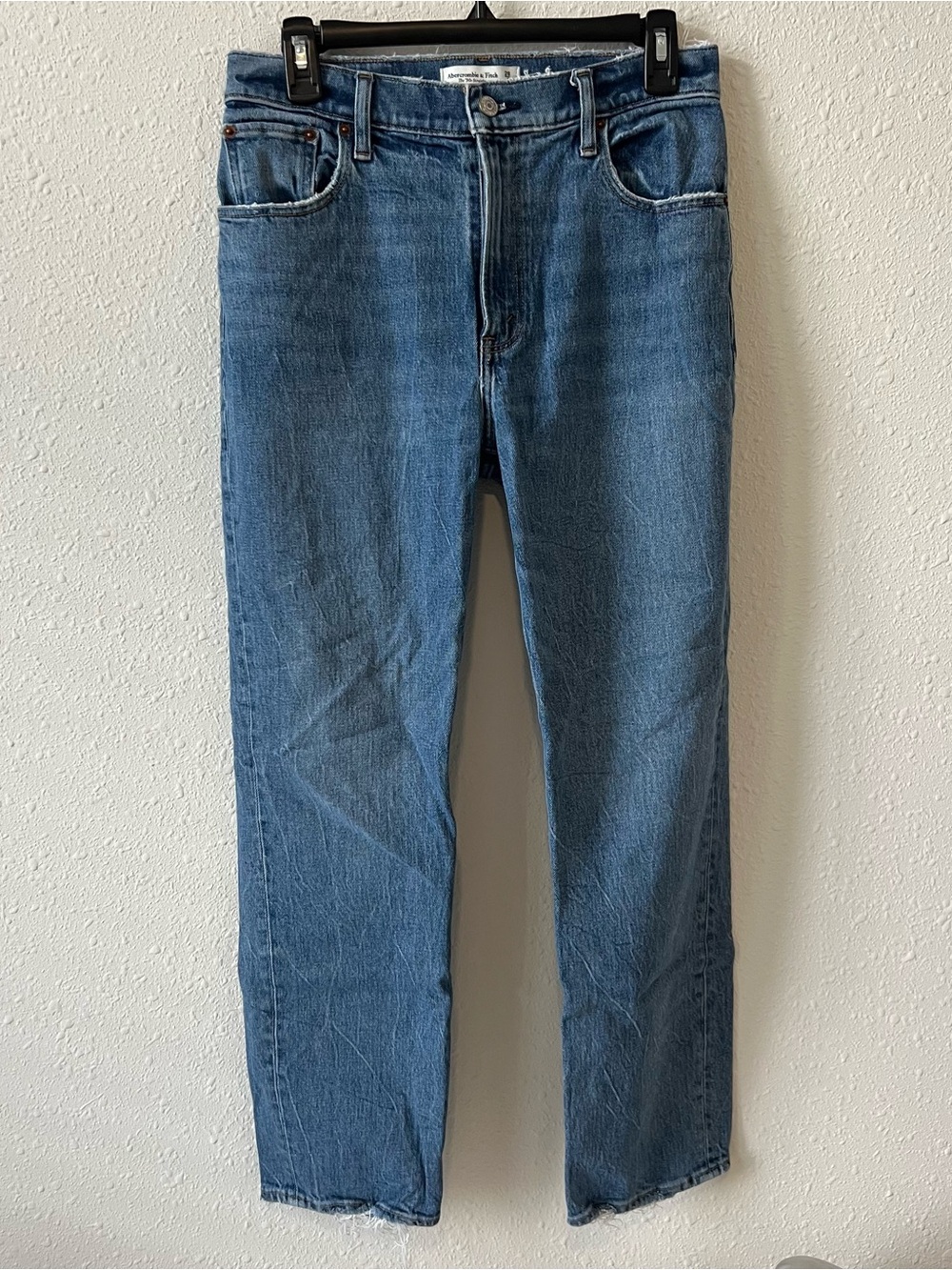 Abercrombie 90’s Straight Ultra High Rise Jeans